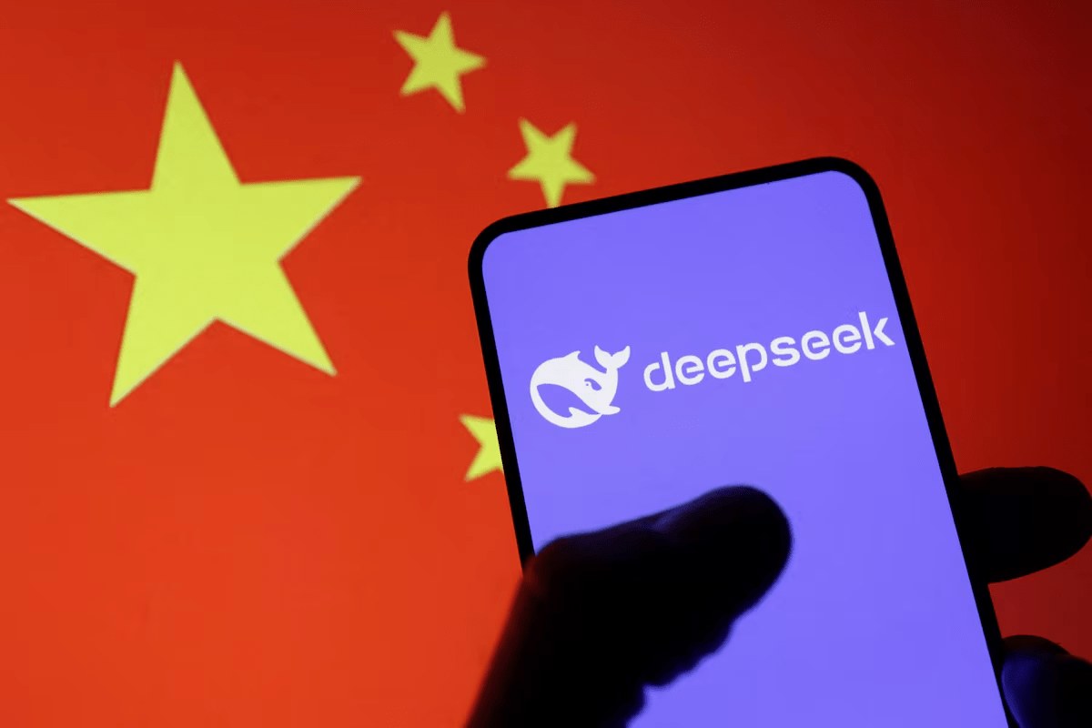 Пекин проверяет DeepSeek и Moonshot из-за утечки данных через API Anthropic