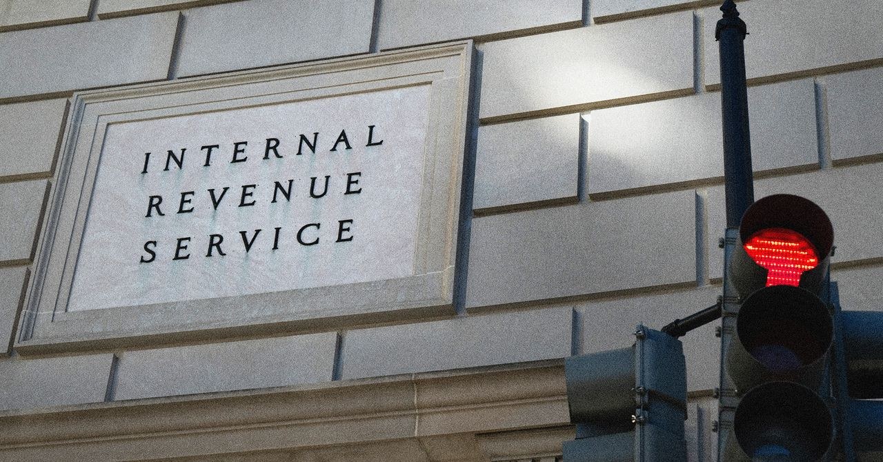 IRS усиливает контроль: Palantir поможет выявлять налоговых нарушителей