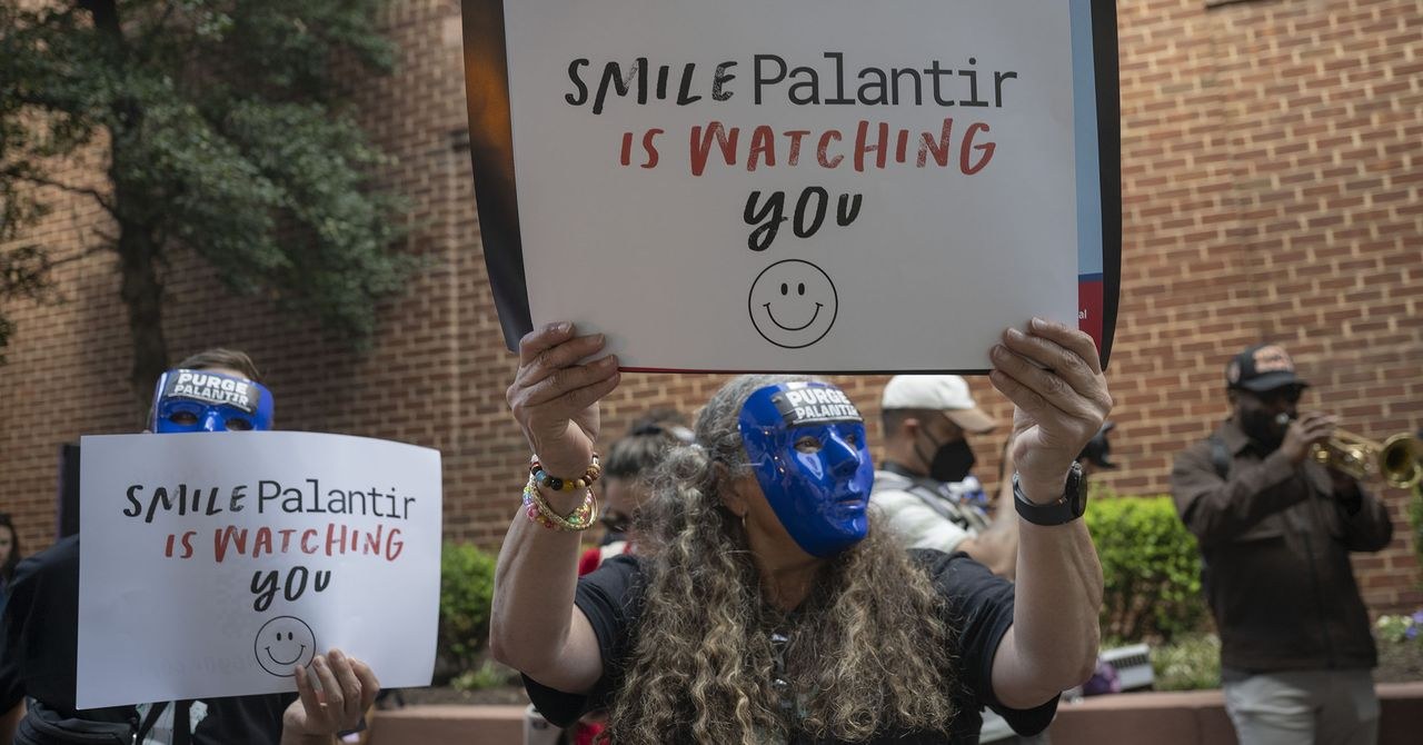 Этический разлом в Palantir: почему бунт инженеров — это риск для вашего бизнеса