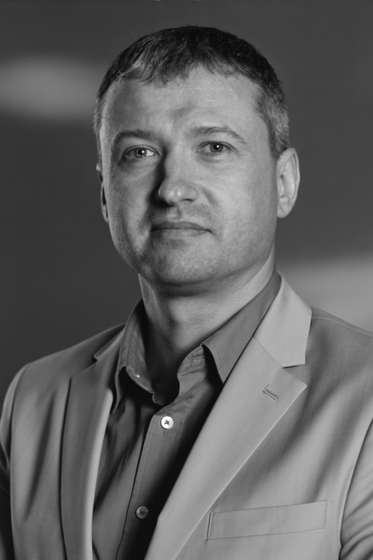 Евгений Кустов